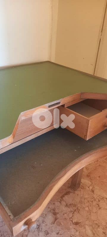 Jeweler’s Workbench / Jewelry Making Desk – Solid Wood Table 5