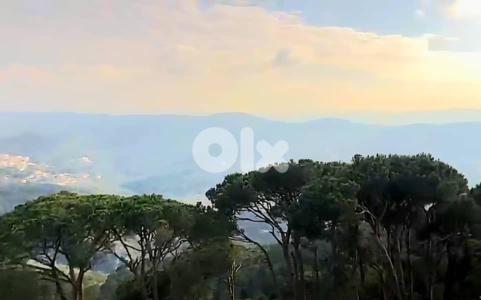 Land for sale in Broumana/ Open view 2