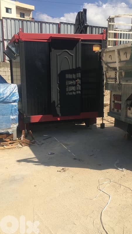 Fully Equipped small Food Truck for sale 5