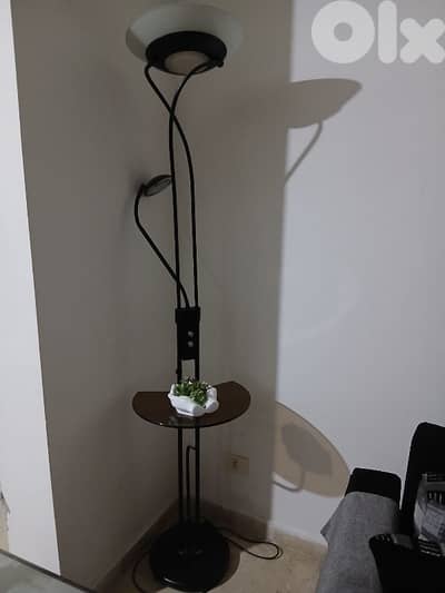 floor lamp