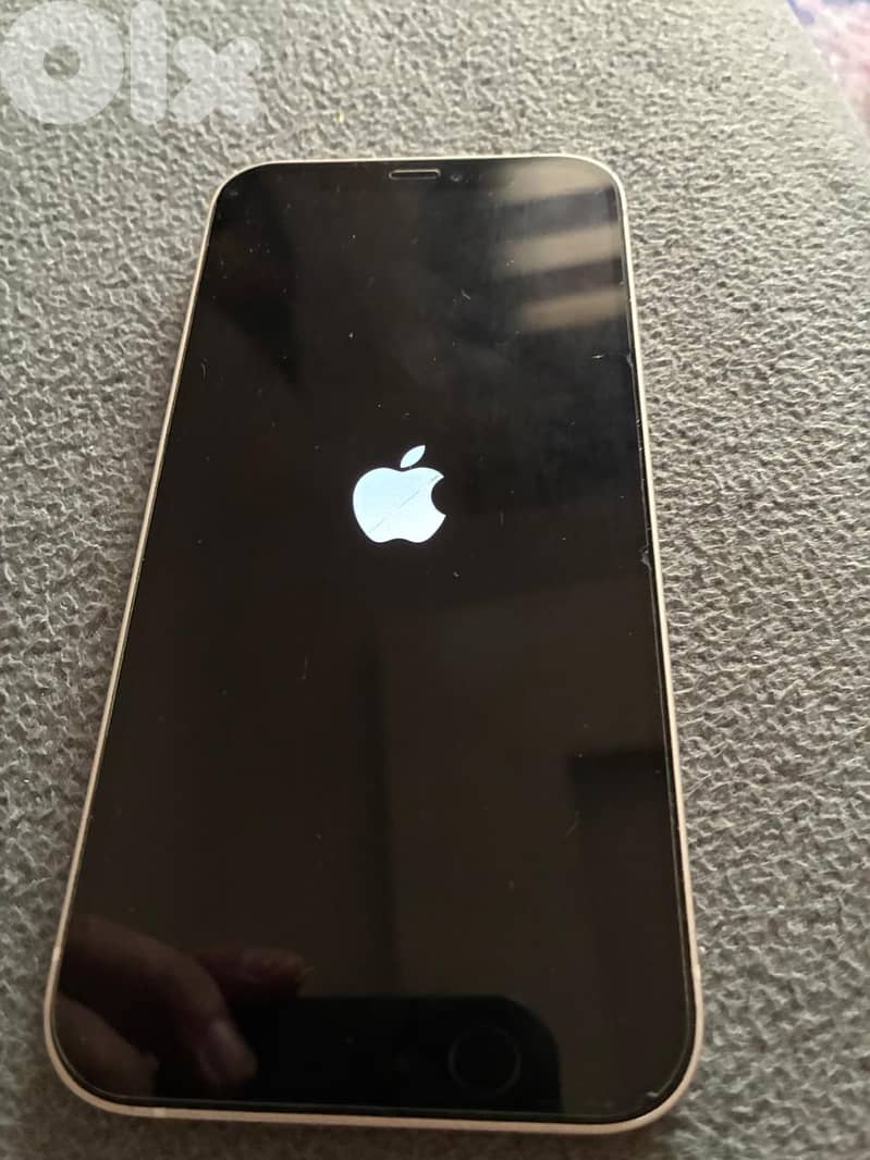 Used Iphone 12 - 64 GB 4