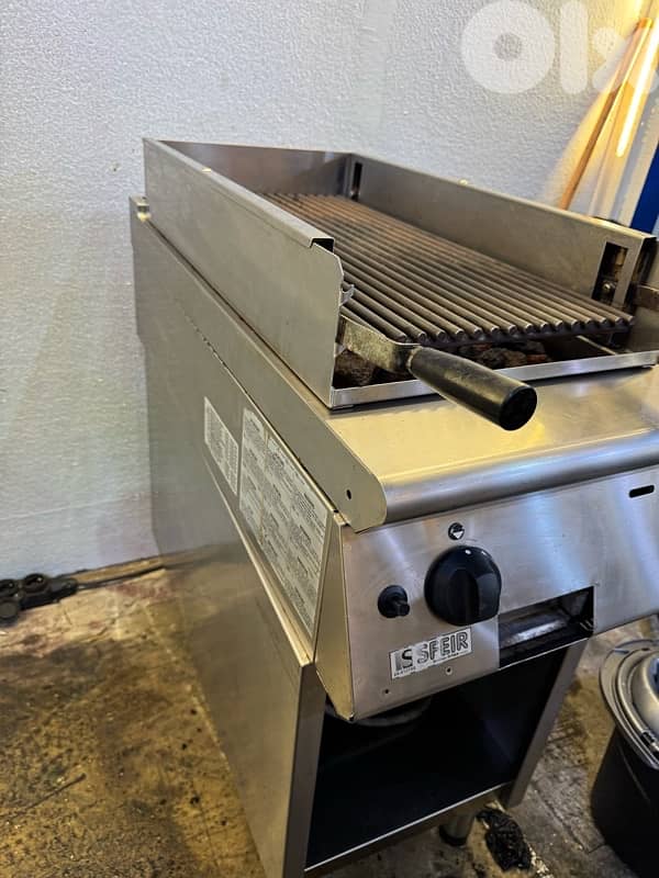 Full Kitchen Setup 11