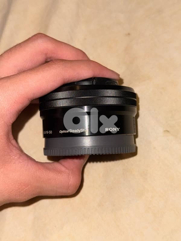 Sony A6000 with 16-55mm 3.5f kit lense and 55-210mm lense 7