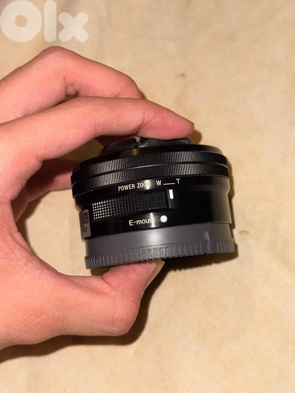 Sony A6000 with 16-55mm 3.5f kit lense and 55-210mm lense 11
