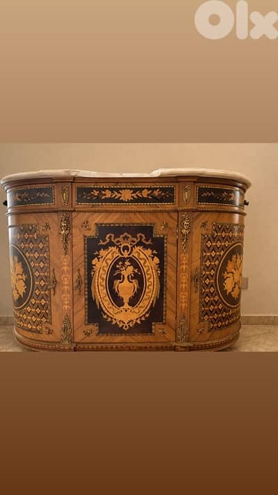 كومود فرنسي انتيك