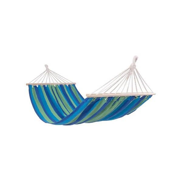 Hammock with wooden edges 2