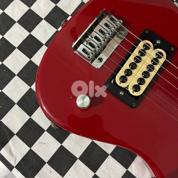 1/2 Electric Guitar 2