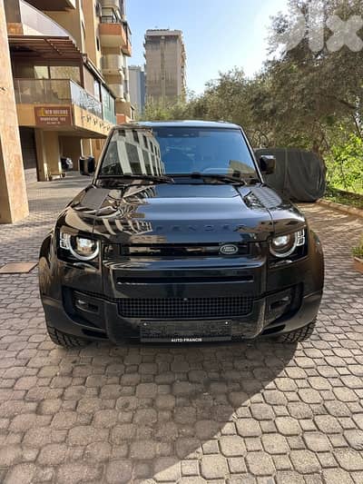 Land Rover Defender P 400 HSE 2020 black (clean carfax-74000 miles)