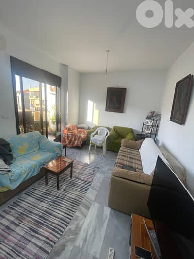 Apartment for Sale in Sabtiyeh.