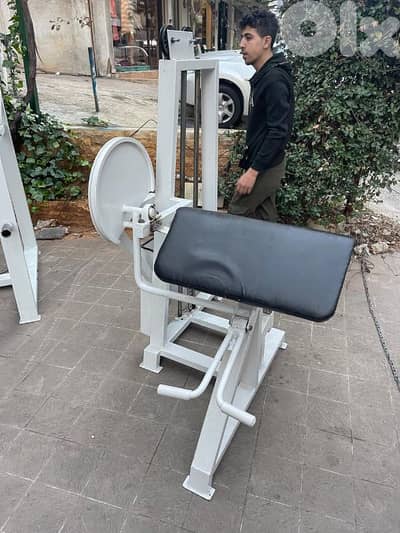 Biceps Machine - Like New