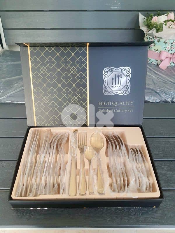 Cutlery Set (Golden) 2