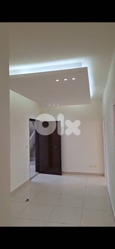 Office or Polyclinic for Rent in Dekweneh.