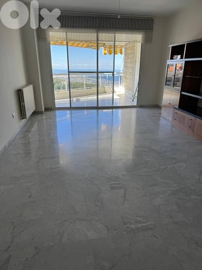 Apartment for rent in Roumieh شقة للايجار في رومية