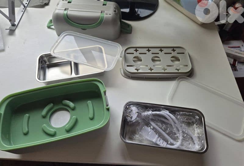 Beneam 3-in-1 Electric Steamer Lunch Box 2