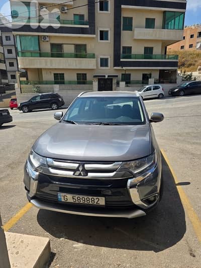 ميتسوبيشي آوتلاندر 2016