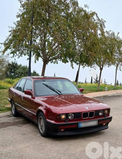 بي ام دبليو الفئة 5 1992