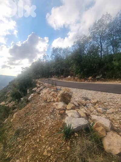 ارض للبيع عين الجديده بحمدون land for sale