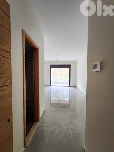 130 SQM Apartment in Bikfaya (Bhorsaf) with + Mountain & Sea View