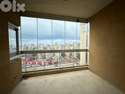 240m2 apartment for sale in Cornich Al Mazraa