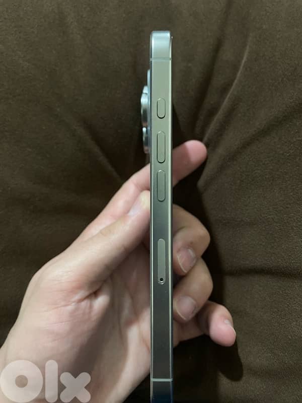 16 pro 256gb Changed original screen 1