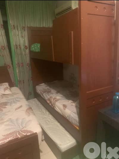 للبيع غرفة شبابية