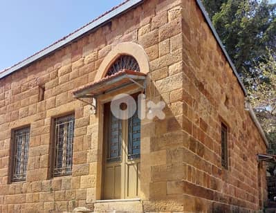 Traditional Stone Heritage Home, Baskinta, 20 min Faqra, 25 min Faraya