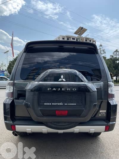 Mitsubishi Pajero 2017