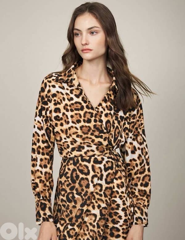 NEW DRESS NEVER USED 5