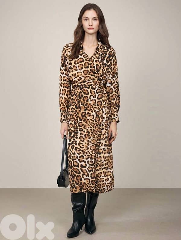 NEW DRESS NEVER USED 8