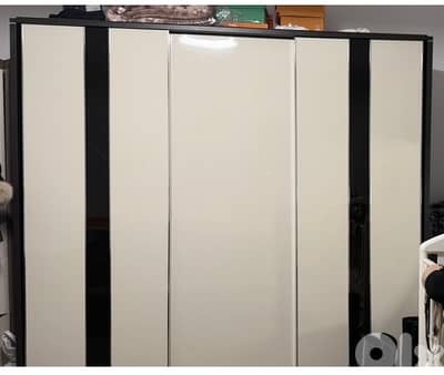 Full home furniture (30pcs)