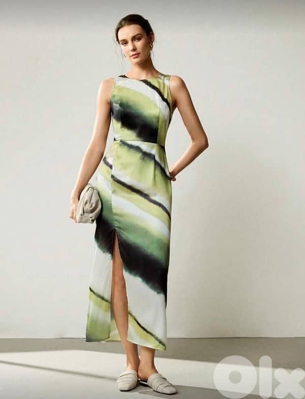 NEW DRESS NEVER USED 2