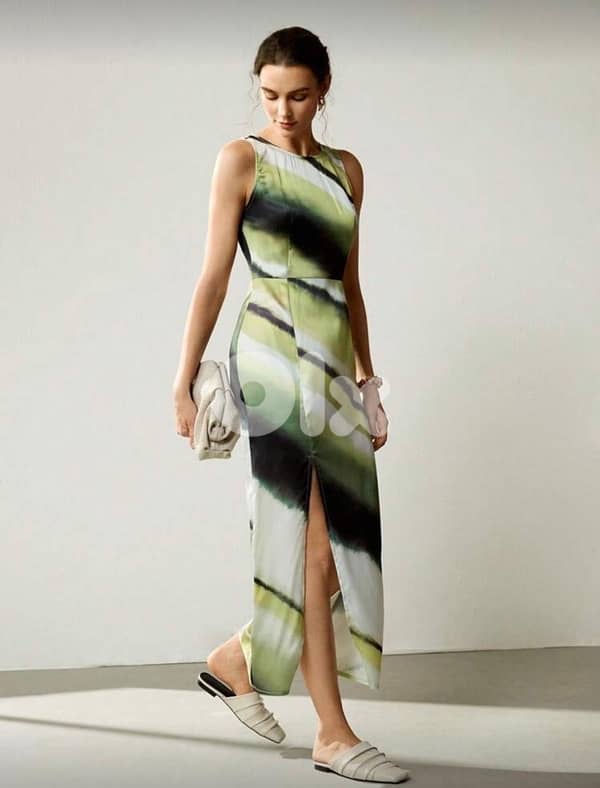 NEW DRESS NEVER USED 5