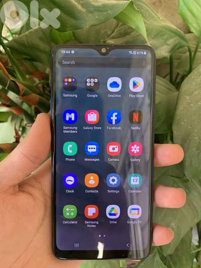 Samsung a20s