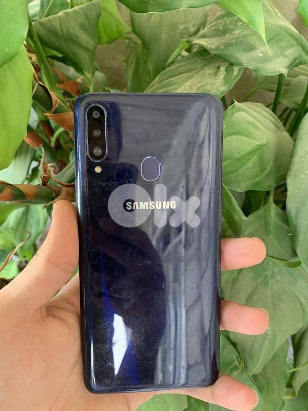 Samsung a20s 1