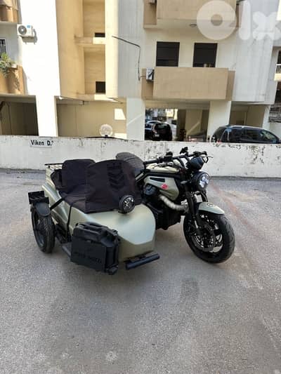 MotoGuzzi Sidecar 2011