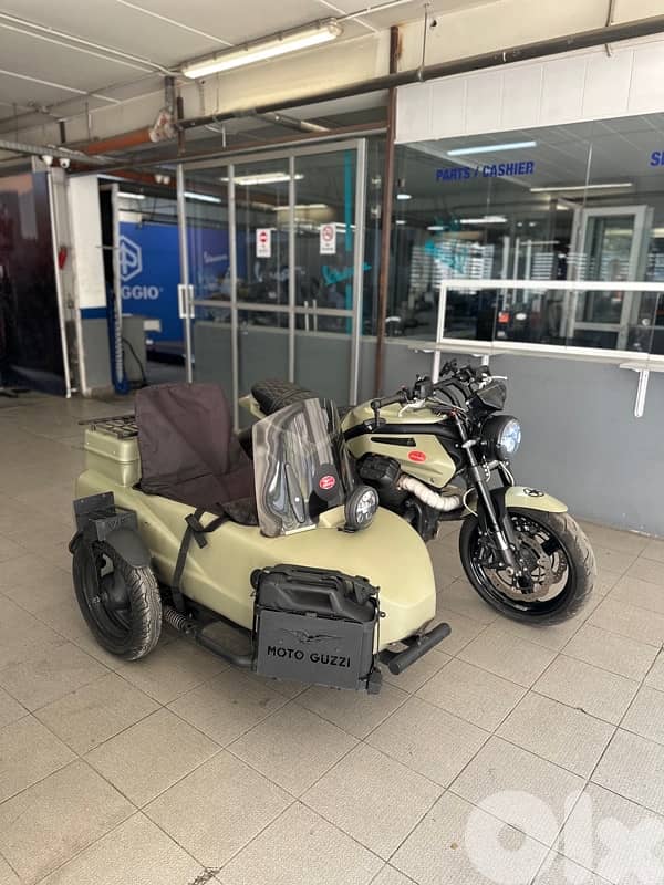 MotoGuzzi Sidecar 2011 3