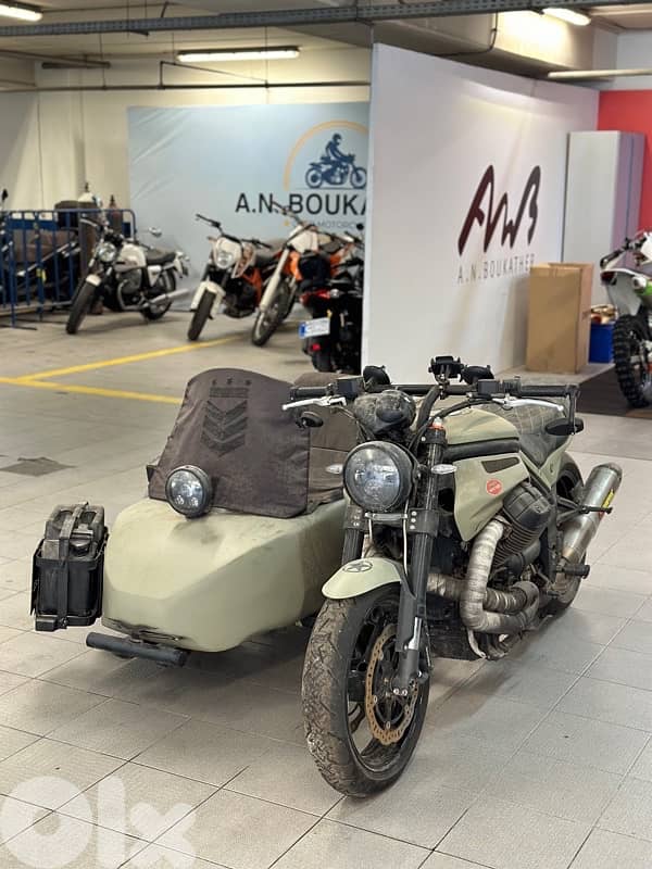 MotoGuzzi Sidecar 2011 4