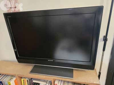 Sony BRAVIA KLV-32U300A, a 32-inch LCD