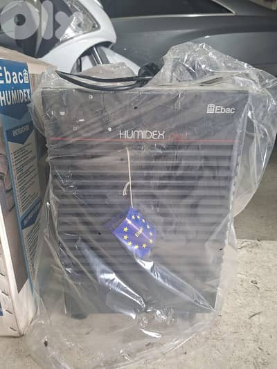 EBAC DeHUMIDIFIER NEW