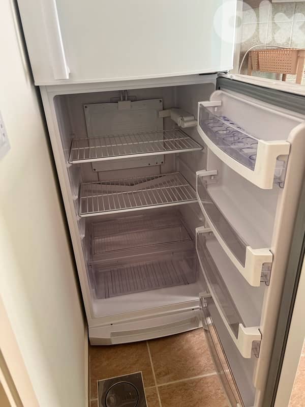 Refrigerator 1