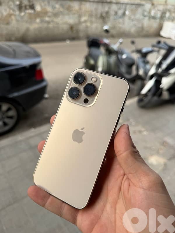iphone 13 Pro 2