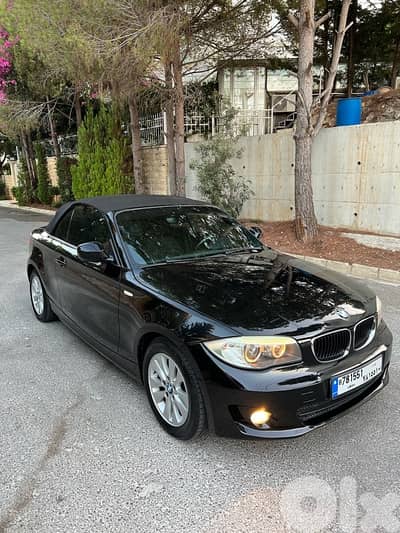 BMW 1-Series 118i 2012