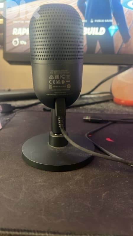 Razer Seiren V3 Mini pro USB Microphone 1