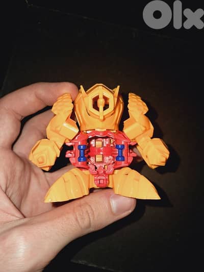 B-Daman Crossfire yellow Rino