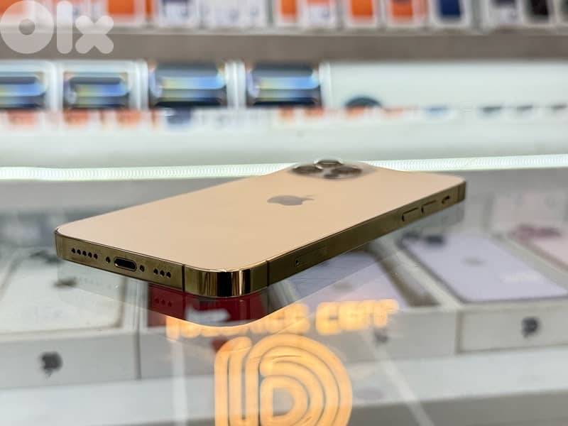 IPhone 12 pro 128 Gb super clean condition 3