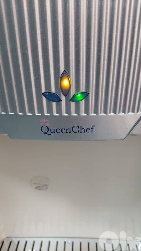 QueenChef  water dispenser 2