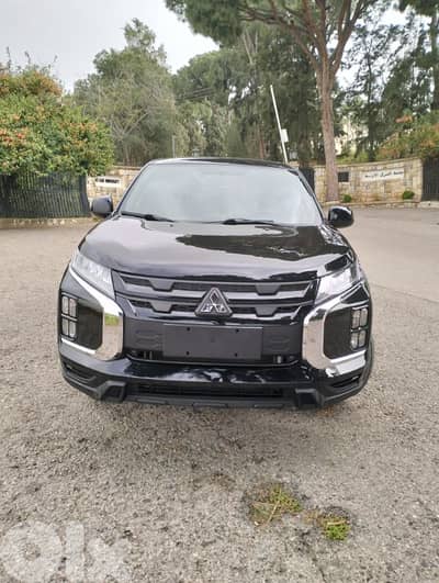 Mitsubishi Outlander Sport 2020