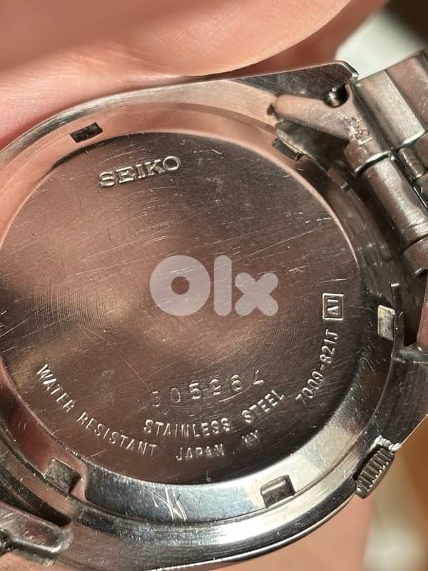 Vintage Seiko 5 Automatic-Rare Linen Dial-Arabic/English Day-Oct 1985 1