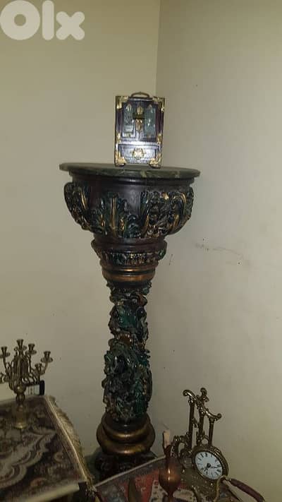 كونسول اثرية