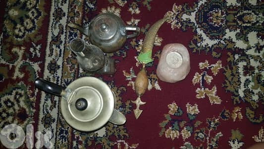 عرض بريقين ومشعلتين وسيف